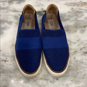UGG Sammy Slip ons size 9